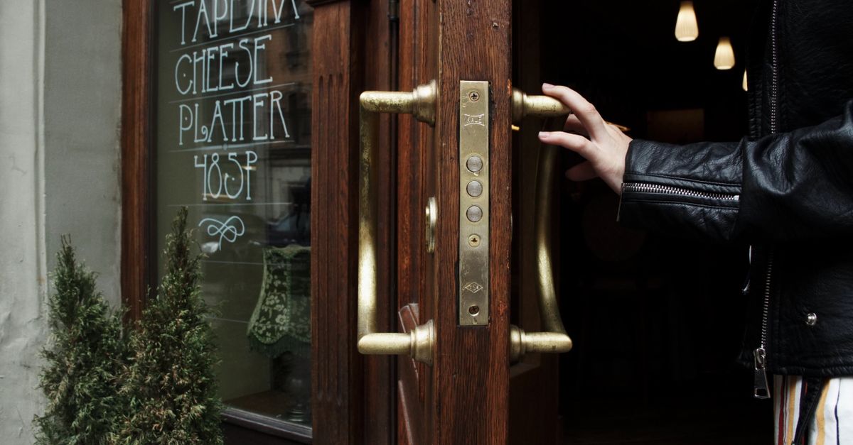 Storefront Lock Requirements for GF New York Small Businesses — Clinton St Locksmith