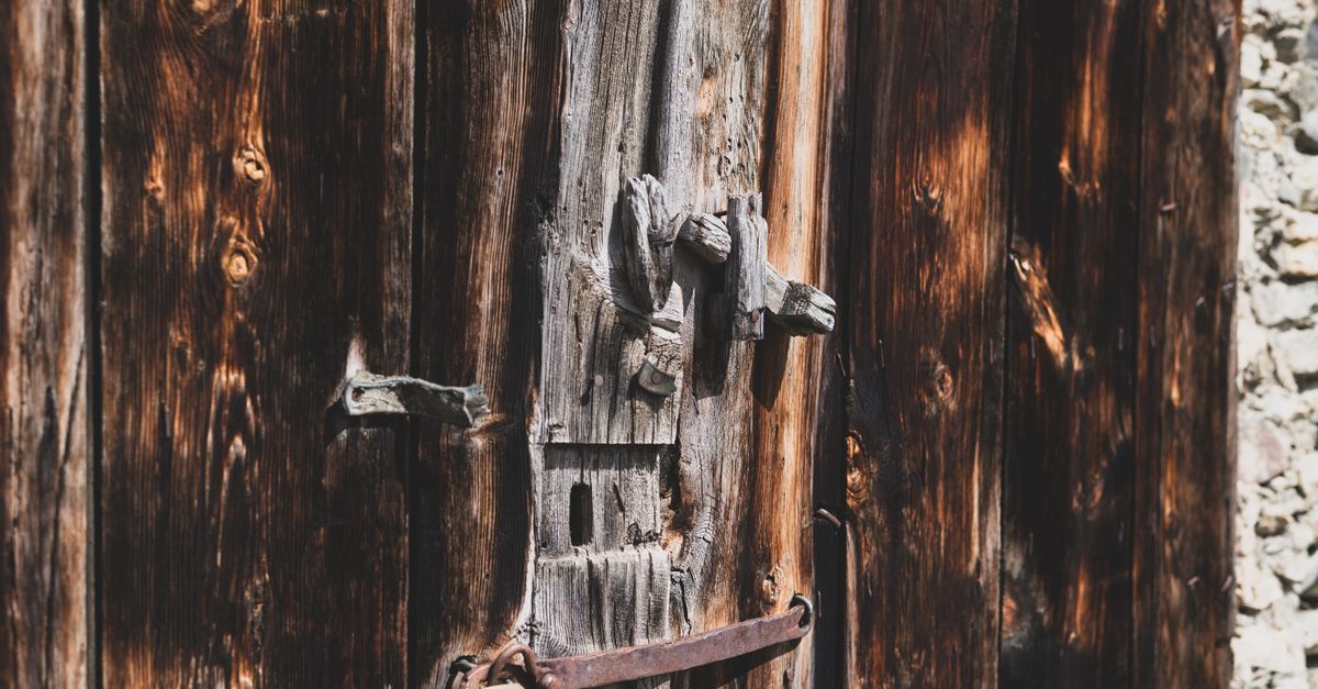 door security hardware — Clinton St Locksmith