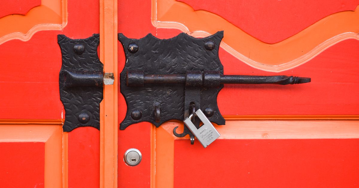 Emergency Locksmith Response When Your Doors Won't Cooperate — Clinton St Locksmith